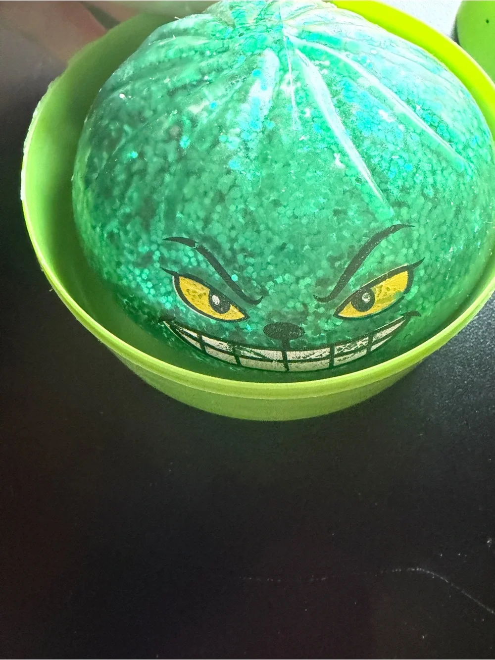New Grinch Mystery Dumpling Christmas Holiday Dr Seuss Sugar Squishy Yellow Grin